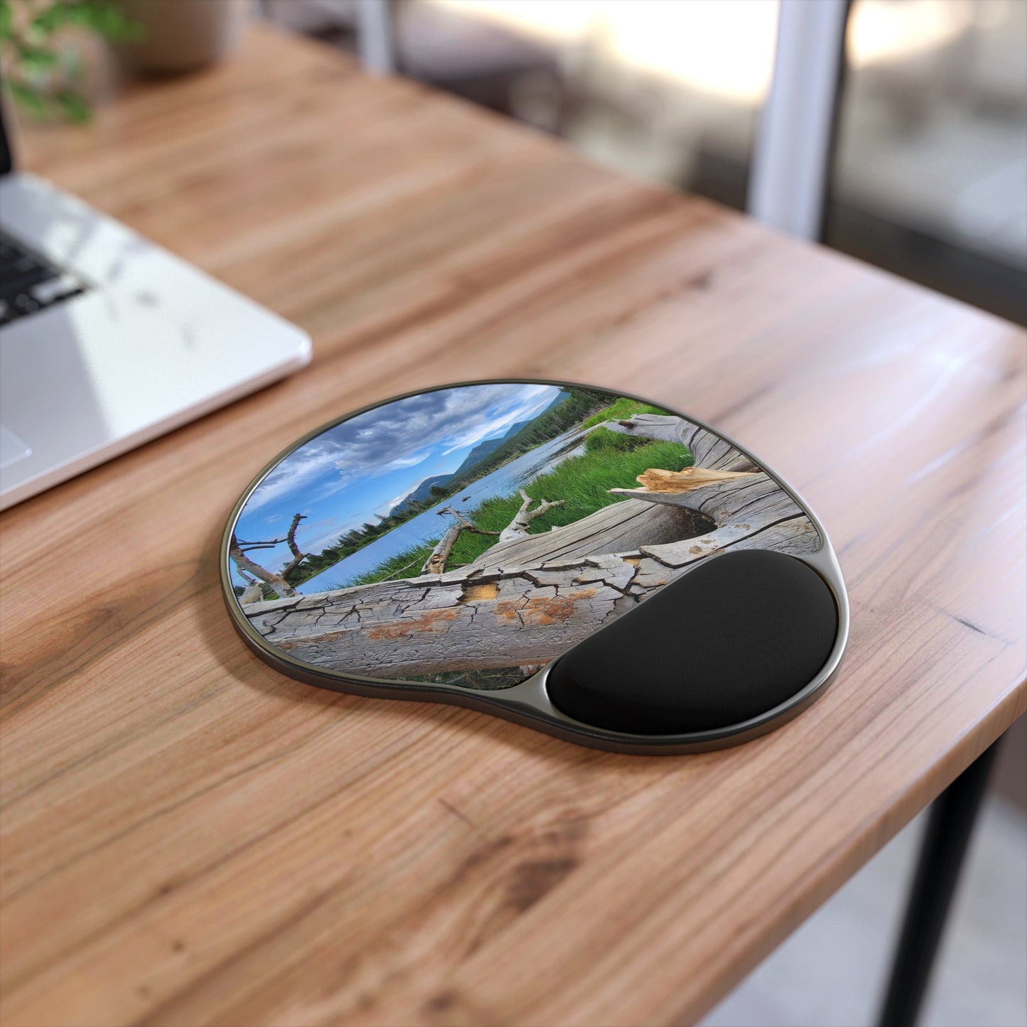 Rocky Mountain Lake Mouse Pad with Wrist Rest, Daydream Your Way Through 8 Hours with Comfy Wrist Support!