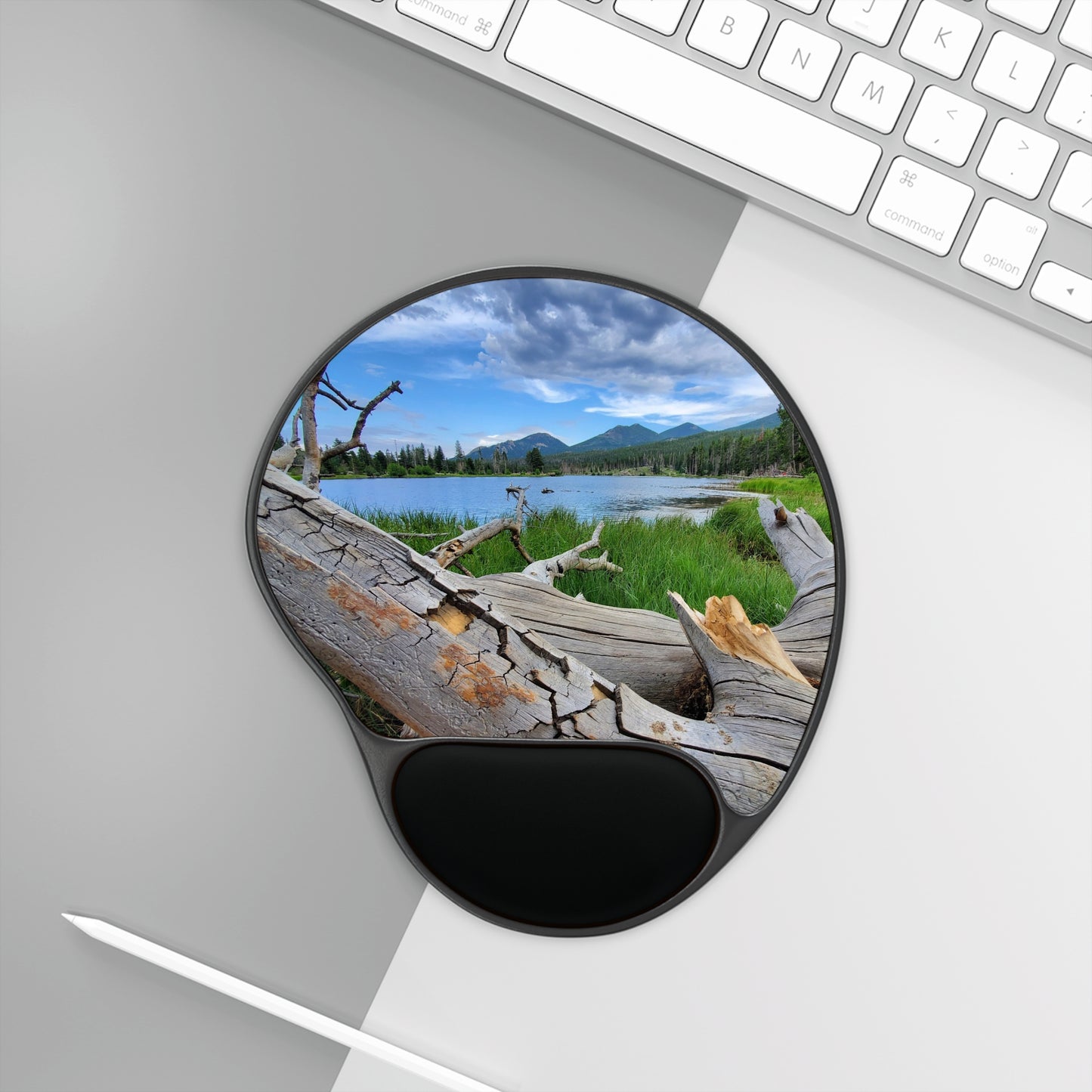 Rocky Mountain Lake Mouse Pad with Wrist Rest, Daydream Your Way Through 8 Hours with Comfy Wrist Support!