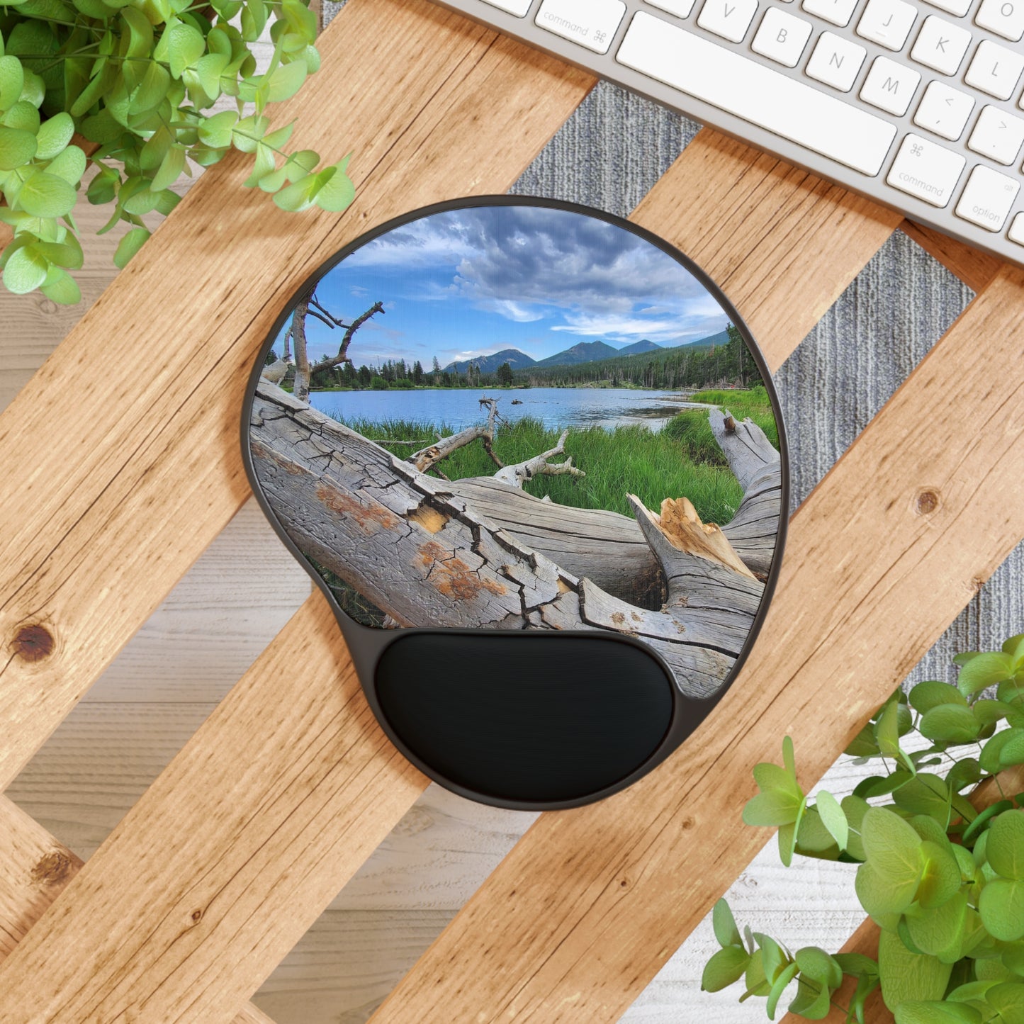 Rocky Mountain Lake Mouse Pad with Wrist Rest, Daydream Your Way Through 8 Hours with Comfy Wrist Support!